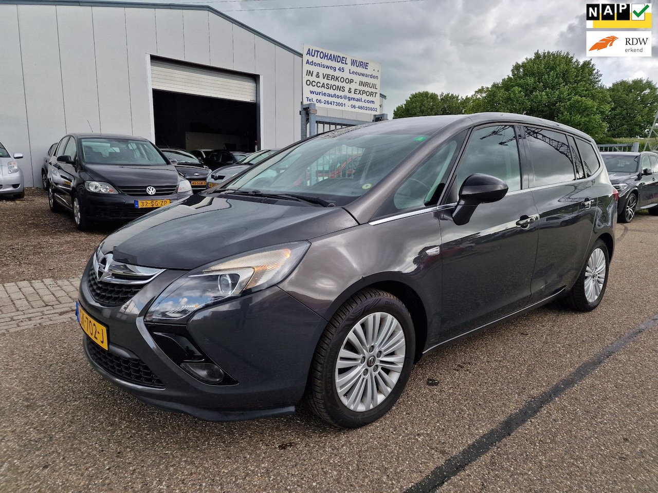 Opel Zafira Tourer - 1.6 CDTI Business+ 7p./Apk 20-12-2025 - AutoWereld.nl