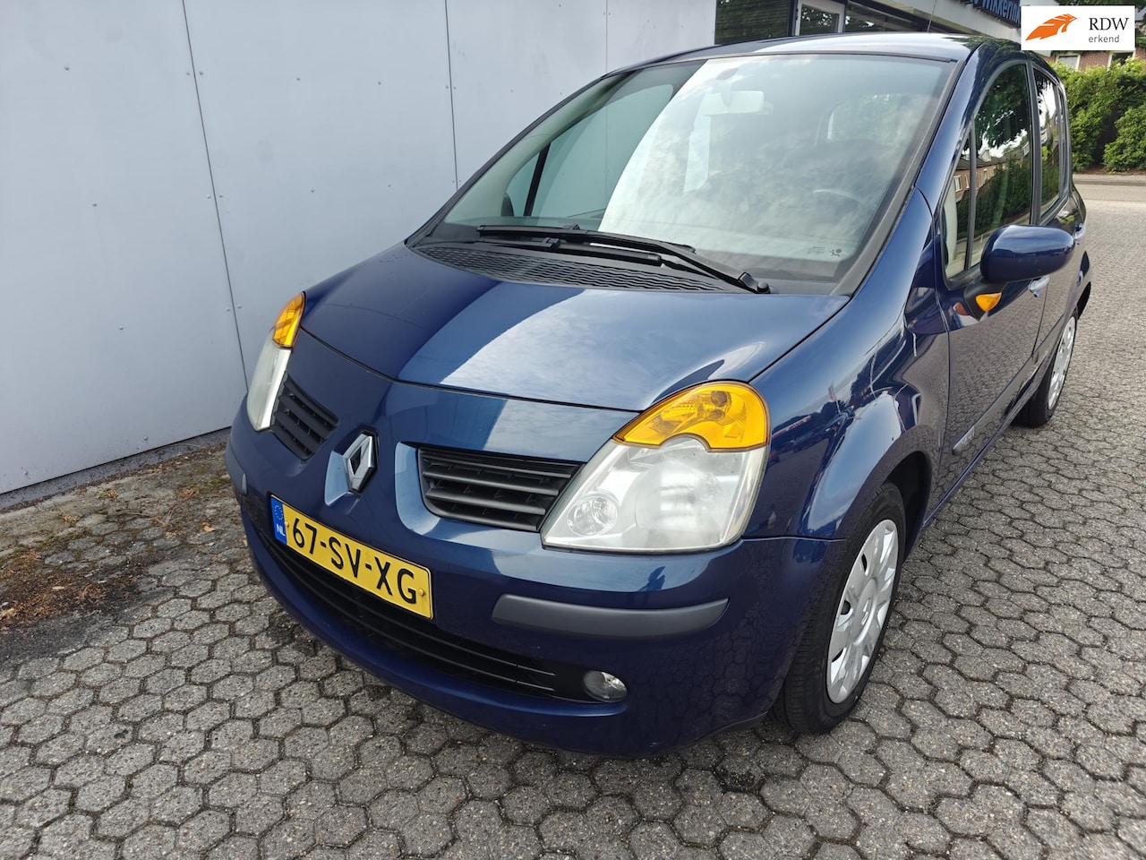 Renault Modus - 1.6-16V Authentique Basis 1.6-16V Authentique Basis - AutoWereld.nl