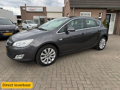 Opel Astra - 1.4 Turbo Cosmo Navigatie Half leder Org.NL