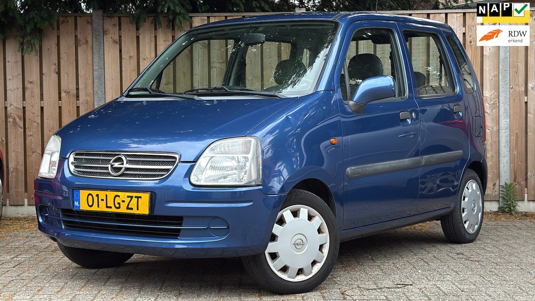 Opel Agila - 1.2-16V Comfort 1.2-16V Comfort - AutoWereld.nl