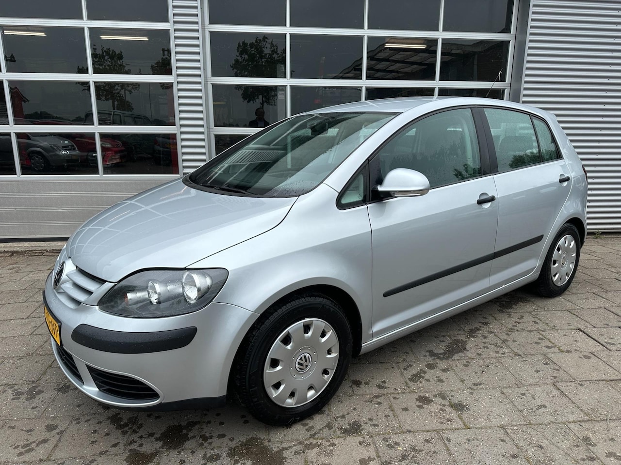 Volkswagen Golf Plus - 1.6 FSI Comfortline Business 1.6 FSI Comfortline Business - AutoWereld.nl