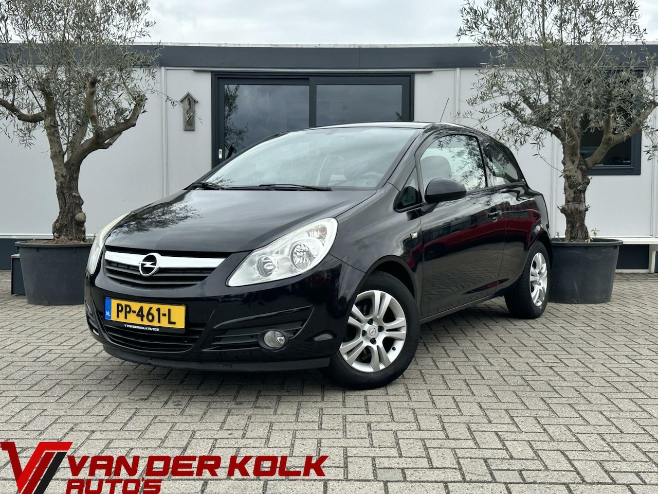 Opel Corsa - 1.2-16V Selection Airco lichtmetaal - AutoWereld.nl