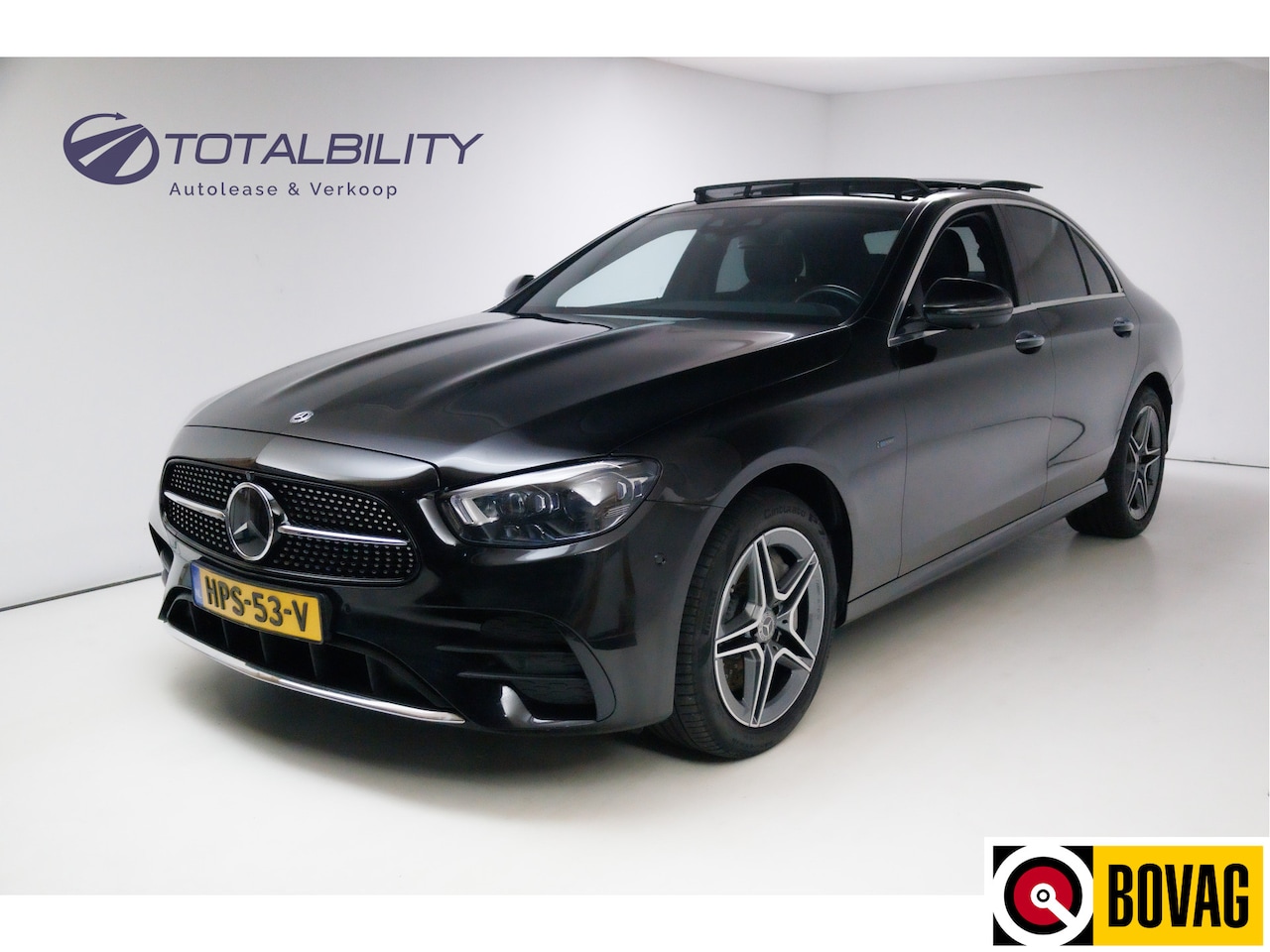 Mercedes-Benz E-klasse - 300 e 4MATIC AMG Line | Pano | Burmester | 360 Camera | Widescreen Apple carplay / Android - AutoWereld.nl