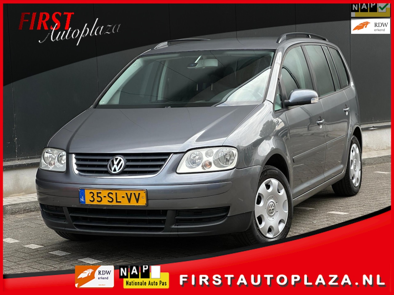 Volkswagen Touran - 2.0-16V FSI Trendline 6-BAK/CRUISE/AIRCO/ISOFIX | LEUKE AUTO ! - AutoWereld.nl