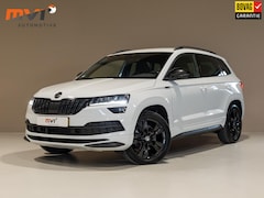 Skoda Karoq - 2.0 TSI 4x4 Sportline Business / 190pk / Trekhaak / Cruise / Navi / Led