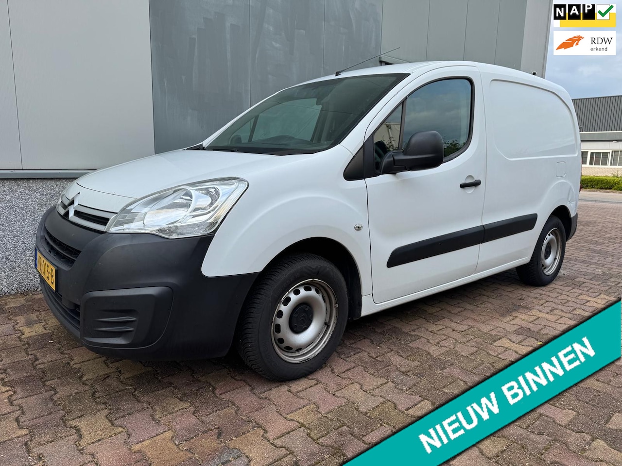 Citroën Berlingo - 1.6 BlueHDI 100 Club 1.6 BlueHDI 100 Club S&S - AutoWereld.nl