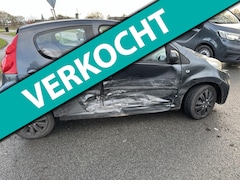 Peugeot 107 - 1.0-12V XS