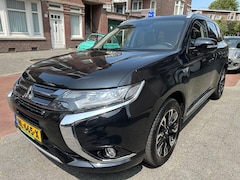 Mitsubishi Outlander - 2.0 PHEV instyle+ Adaptief Cruise Lane Assist 360 Camera Navi