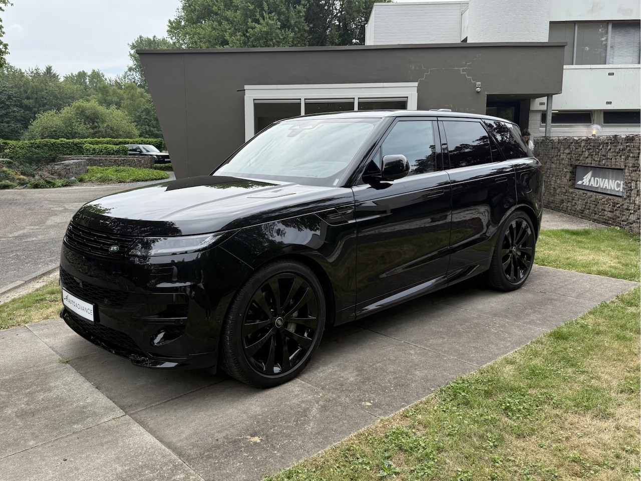Land Rover Range Rover Sport - P550 SE Dynamic - AutoWereld.nl