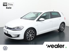 Volkswagen e-Golf - E-DITION | 136 PK | Navigatiesysteem | Lichtmetalen velgen 17"| Apple CarPlay / Android Au