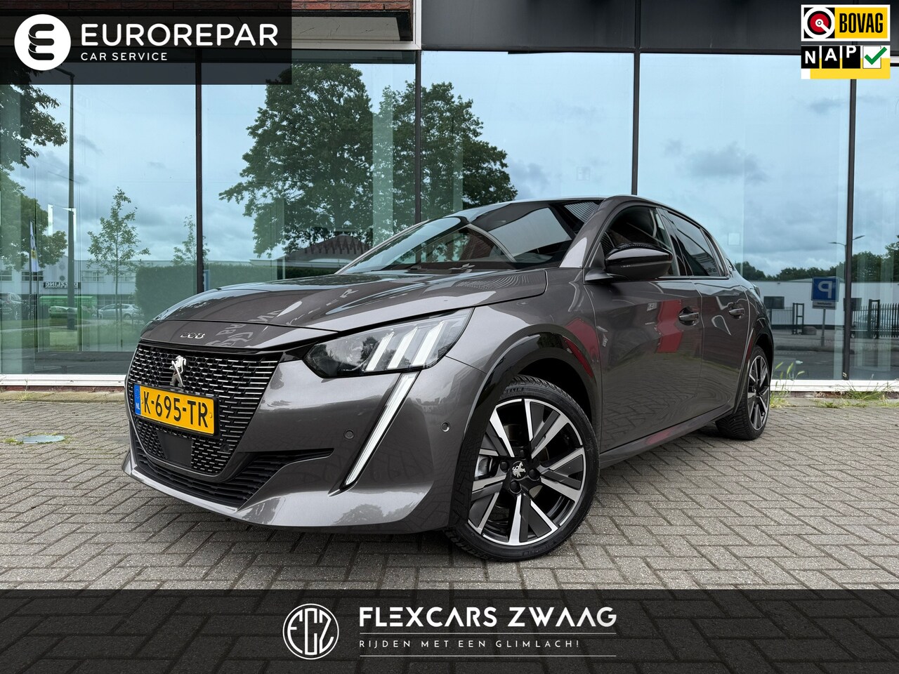 Peugeot 208 - 1.2 Turbo GT - Navi - Climate - Parkeerhulp - Org.NL - AutoWereld.nl