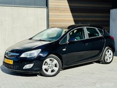 Opel Astra - 1.6 Sport