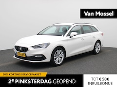 Seat Leon Sportstourer - 1.5 eTSI Style | AUTOMAAT | Navigatie | Trekhaak | Apple Carplay / Android Auto | Camera |
