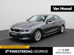 BMW 3-serie - 330e | Automaat | Navigatie | Half-Leer | Adaptive Cruise Control | Heads Up Display | Cli