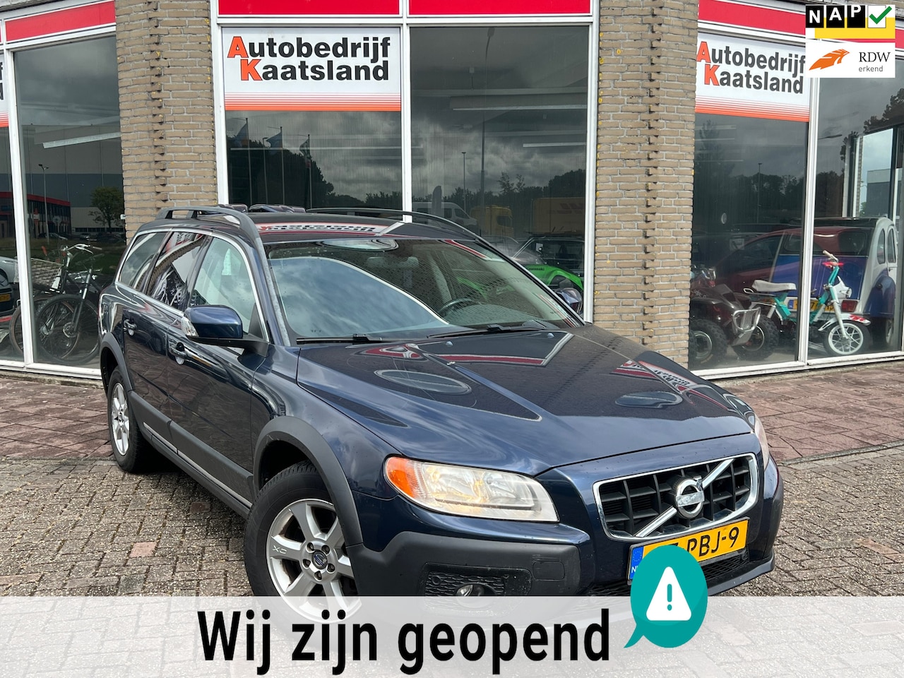 Volvo XC70 - 2.4 D5 Kinetic - Automaat - - AutoWereld.nl