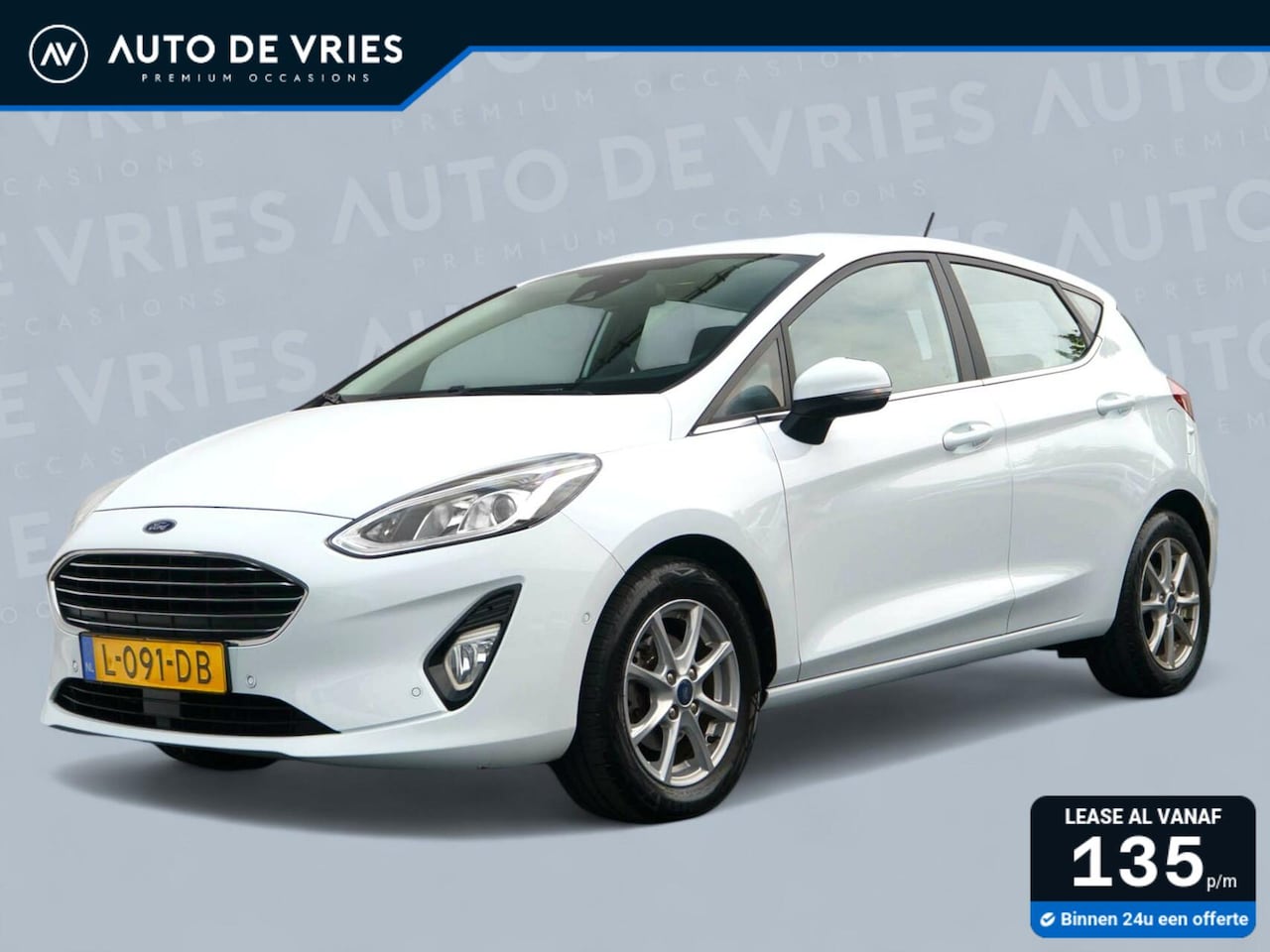 Ford Fiesta - 1.0 EcoBoost 95pk Titanium | Navigatie | Achteruitrijcamera | Winter-pack - AutoWereld.nl
