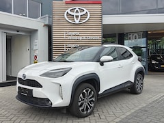 Toyota Yaris Cross - 1.5 Hybrid 115 Style HEAD-UP STOEL/STUURVERW PANODAK KEYLESS ELEK-ACHTERKLEP NAVI APPLE/AN