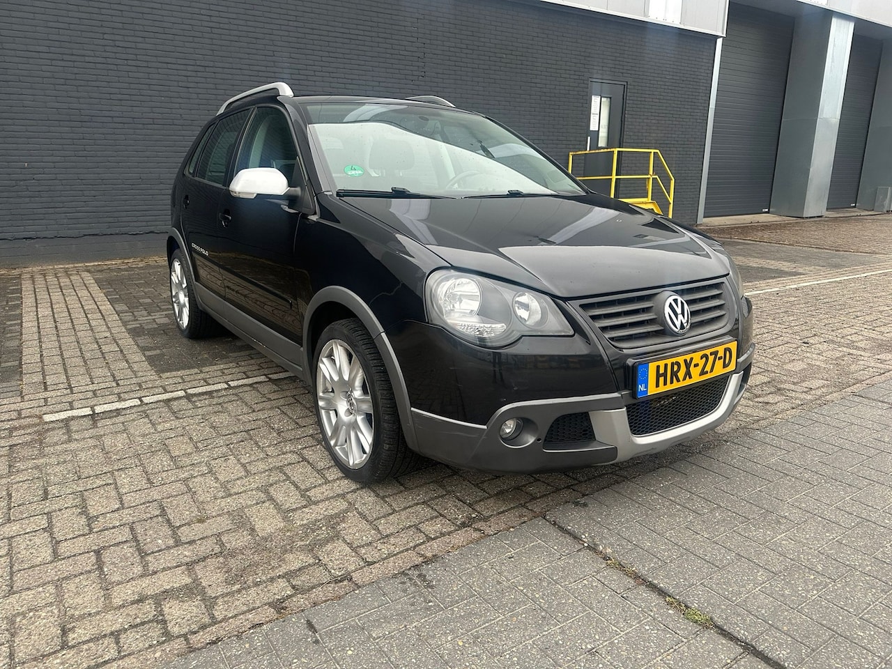 Volkswagen Polo - 1.6-16V Cross 1.6-16V Cross - AutoWereld.nl