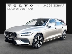 Volvo V60 - 2.0 T6 Plug-in hybrid AWD Essential Edition / Moritz Leder / Park Assist / 19" LMV / Verw.