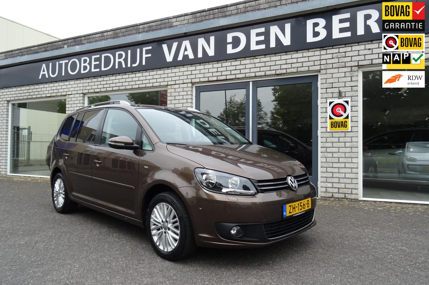 Volkswagen Touran - 1.2 Tsi Bluemotion Cup Edition - AutoWereld.nl