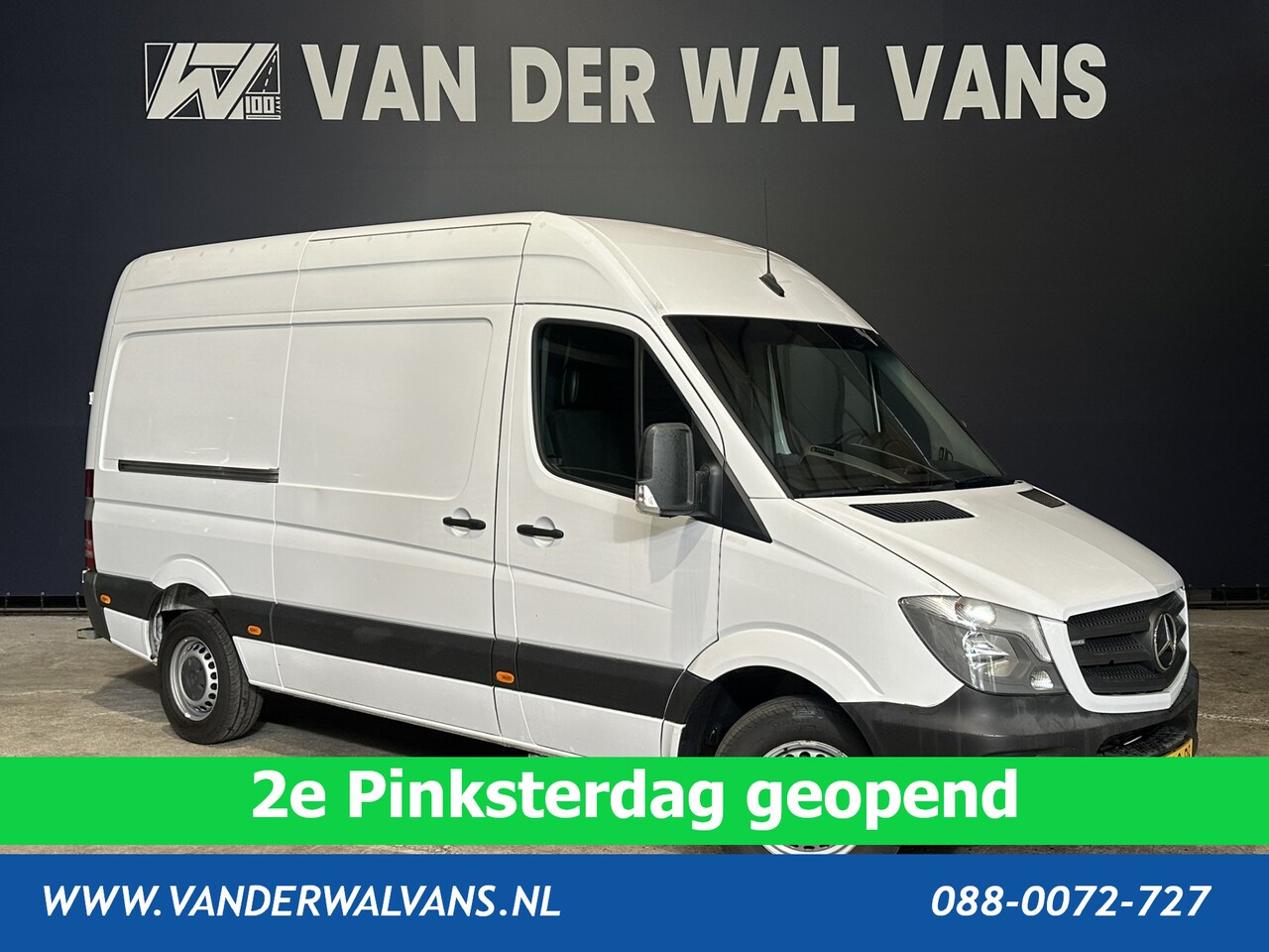 Mercedes-Benz Sprinter - 316 CDI 163 pk L2H2 Euro6 # Airco | 2800kg trekhaak | Cruisecontrol | Parkeersensoren zijd - AutoWereld.nl