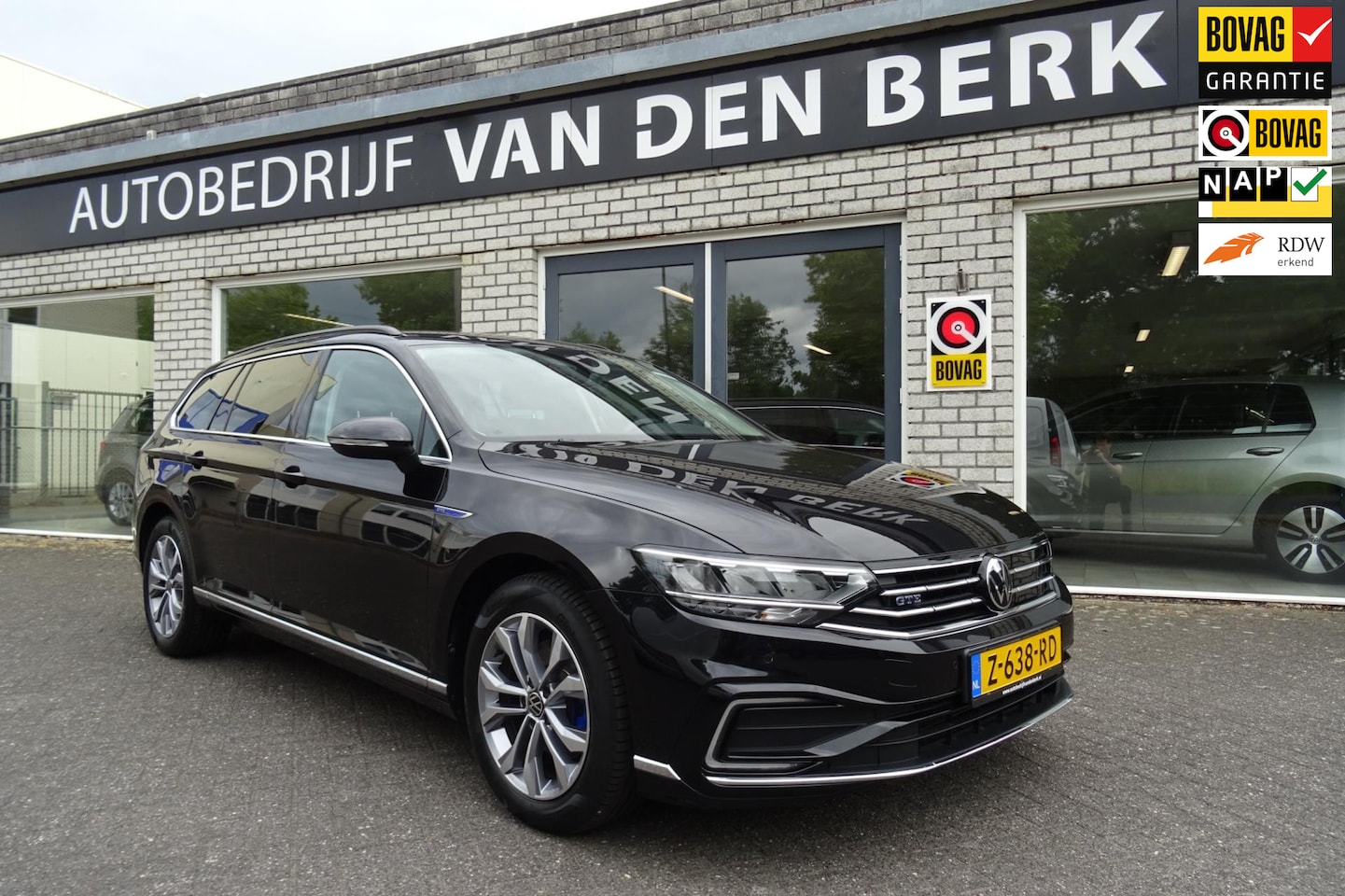 Volkswagen Passat Variant - 1.4 TSI PHEV GTE Business 1.4 TSI PHEV GTE Business - AutoWereld.nl