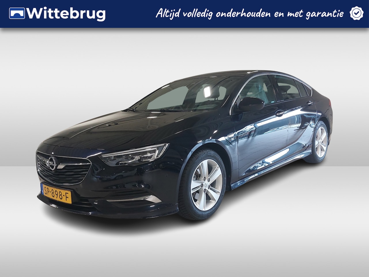 Opel Insignia Grand Sport - 1.5 Turbo 165pk Business Executive Automaat | Trekhaak | OPC Sport Line Pakket | Camera - AutoWereld.nl