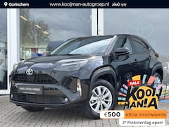 Toyota Yaris Cross - Dynamic Edition | Apple Carplay/Android Auto | Parkeersensoren voor + achter | Smart key |