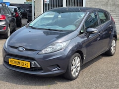 Ford Fiesta - 1.25 Ghia Airco / Zuinig / Onderhouden
