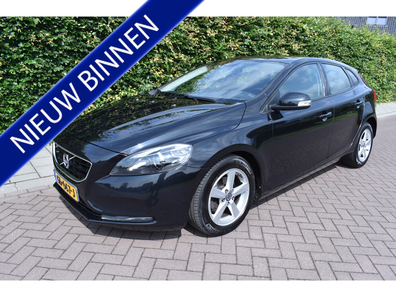 Volvo V40 - 1.6 D2 '14 Momentum 153dkm! NIEUWSTAAT - AutoWereld.nl