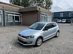 Volkswagen Polo - 1.4-16V Highline