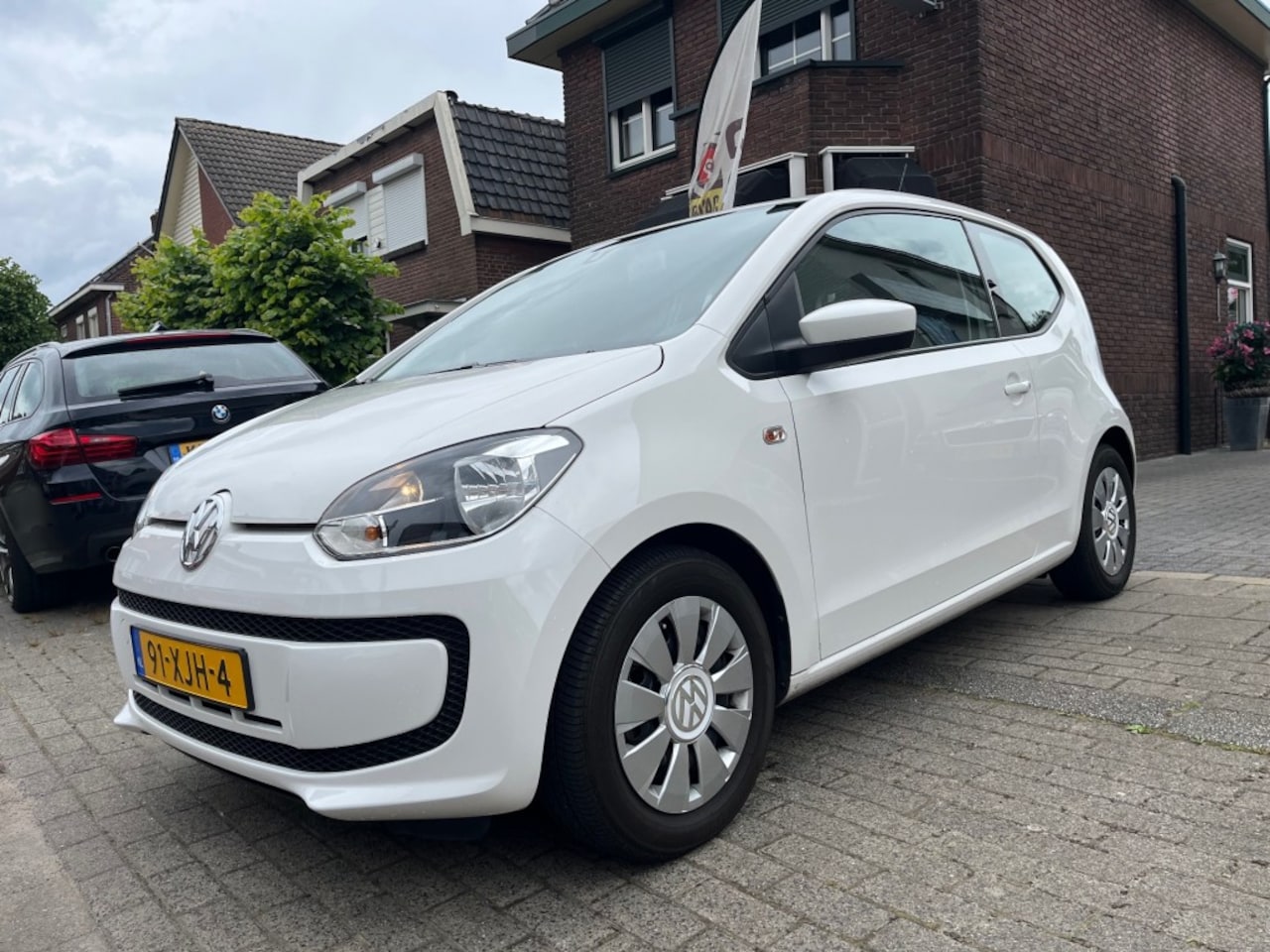 Volkswagen Up! - 1.0 MOVE UP! BLUEM. - AutoWereld.nl