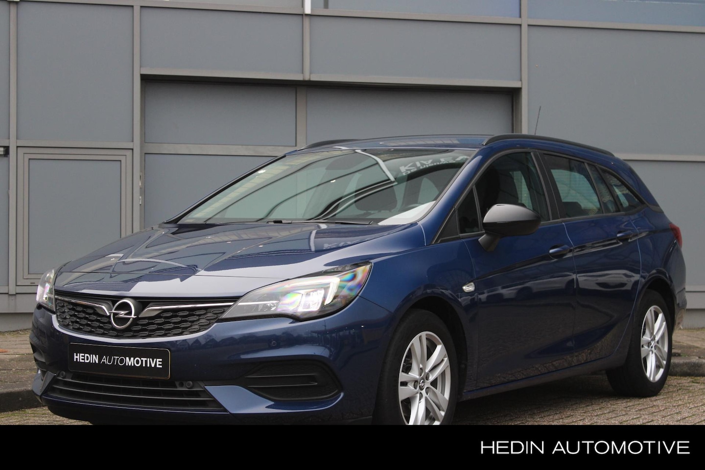 Opel Astra Sports Tourer - 1.2 Turbo 130 pk Edition | Navigatie | Airco | Cruise control | Carplay | LED | PDC V+A | - AutoWereld.nl