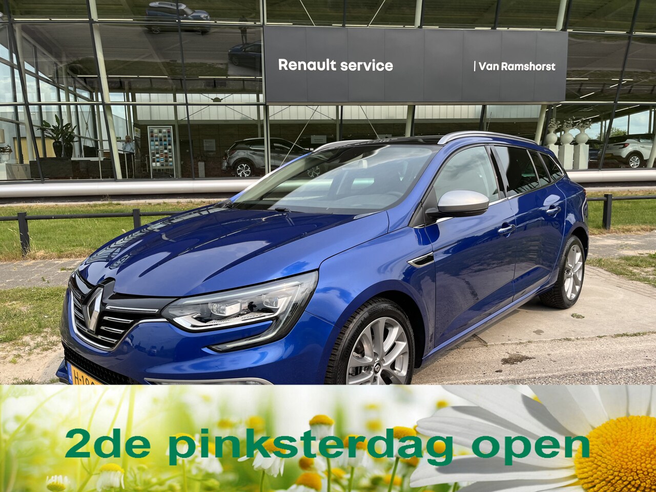 Renault Mégane Estate - 1.5 Blue dCi GT-Line / Dealer onderhouden / Open dak / Keyless / Climate / Lane assist / P - AutoWereld.nl