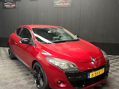 Renault Mégane Coupé - 2.0 TCe Privilège | Carplay | Leder | Airco | Nieuwe APK |