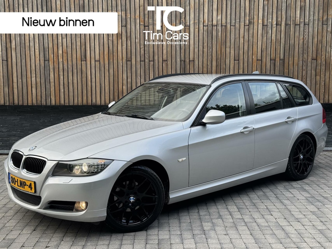 BMW 3-serie Touring - 318i Business Line Navigatiesysteem | Bi-xenon verlichting | Trekhaak elektrisch uitklapba - AutoWereld.nl