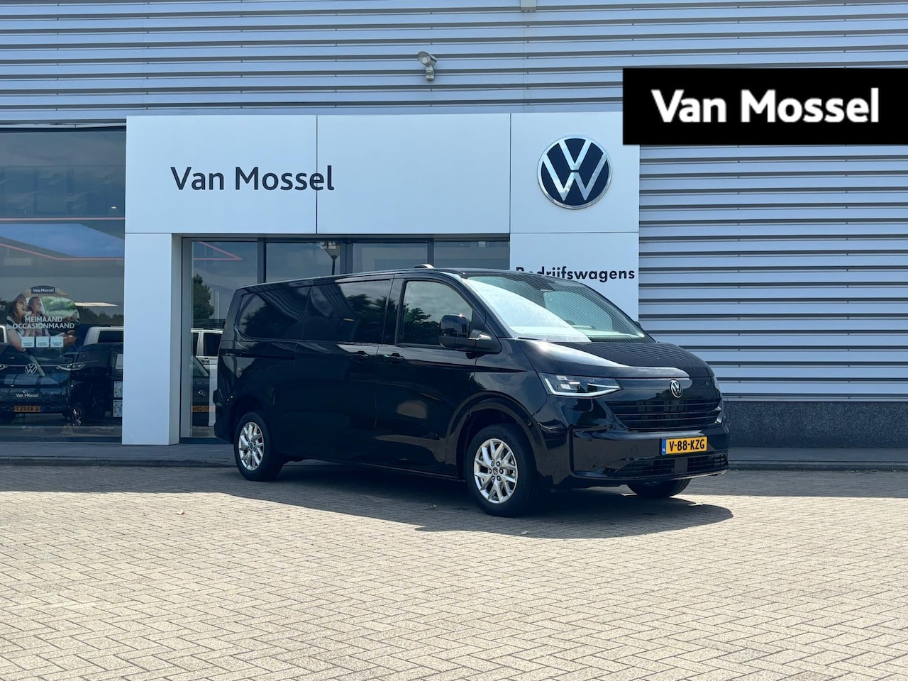 Volkswagen Transporter - 2.0 TDI L2H1 30 Bulli | BPM VRIJ | Apple / Andriod Carplay | Automaat | Achter deuren met - AutoWereld.nl