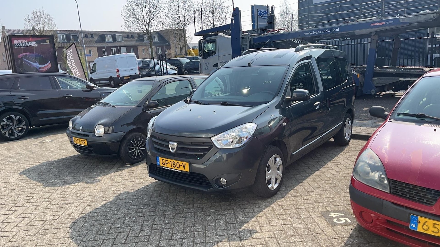 Dacia Dokker - 1.2 Tce Lauréate 1.2 TCe Lauréate - AutoWereld.nl