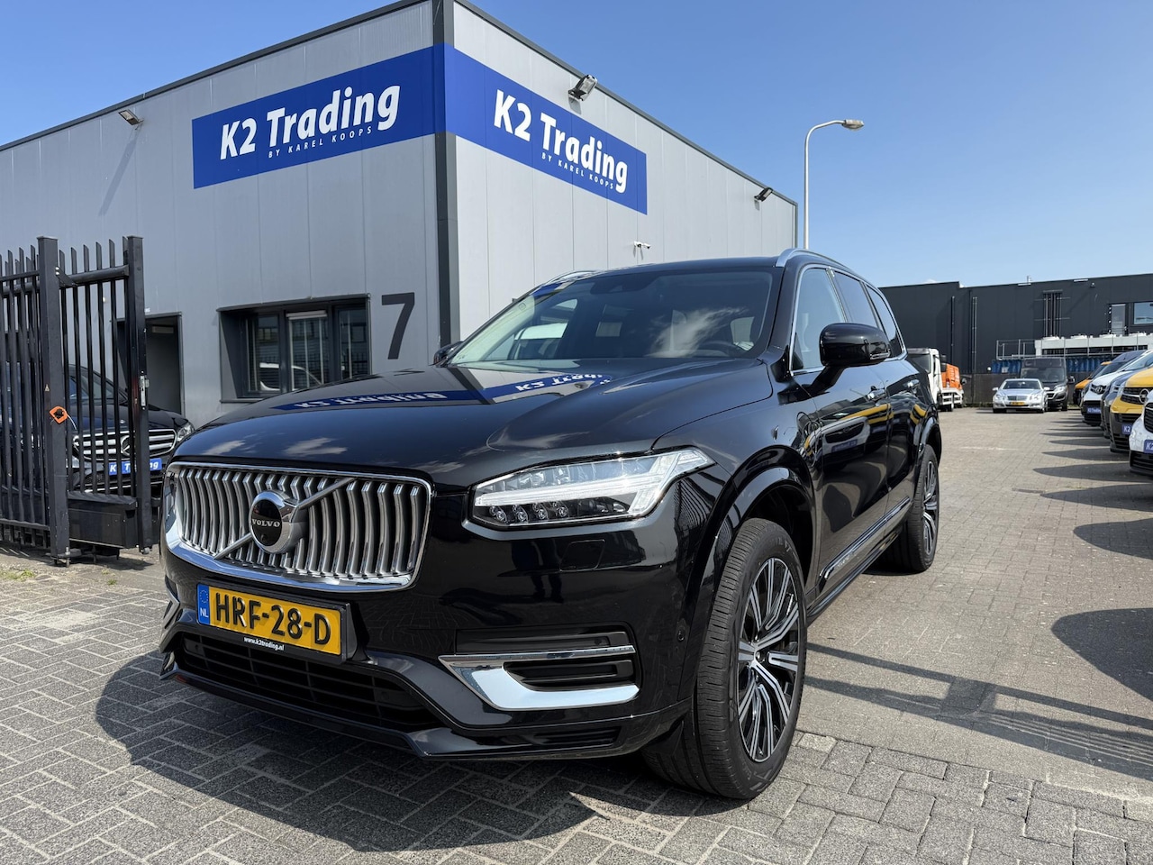 Volvo XC90 - 2.0 T8 Plug-in hybrid AWD Plus Bright MODEL 2022 455PK - AutoWereld.nl