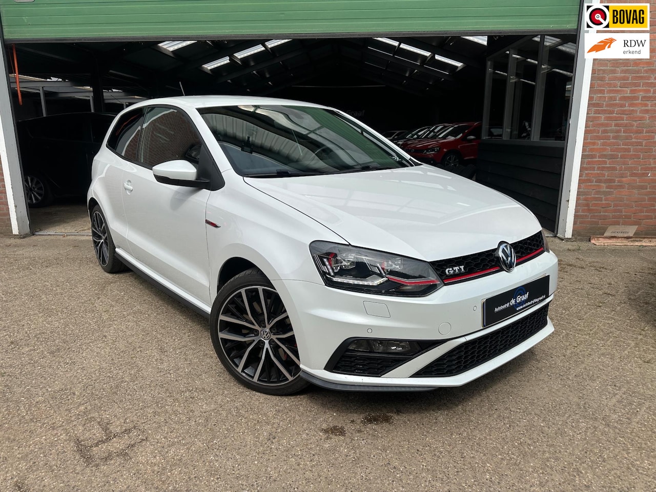 Volkswagen Polo - 1.8 TSI GTI|NAVI/CRUISE/PDC/HANDGESHKLD| - AutoWereld.nl