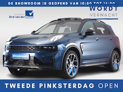 Lynk & Co 01 - 1.5 | 6.6 kWh Laden | 360° Camera | Botsherkenning | Panoramadak | Pilot Assist | Apple Ca