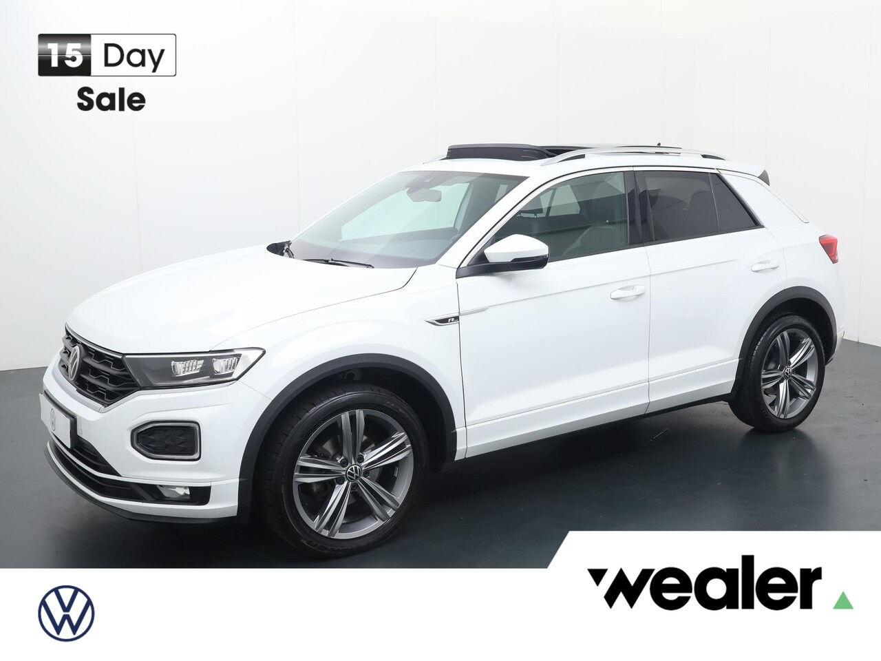 Volkswagen T-Roc - 1.5 TSI Sport Business R | 150 PK | Automaat | Panoramadak | Achteruitrijcamera | R Line | - AutoWereld.nl