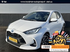 Toyota Yaris - 1.5 Hybrid Dynamic Nieuw geleverd, 1e eigenaar, NL-auto, LMV, Smart Key, Achteruitrijcamer