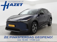 Toyota bZ4X - DYNAMIC 71 kWh + TREKHAAK | 360 CAMERA | STUURVERW. | ADAPTIVE CRUISE