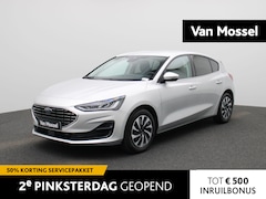 Ford Focus - 1.0 EcoBoost Hybrid Titanium | Camera | Navigatie | Climate Control |