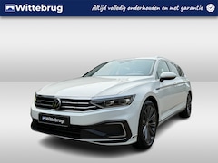 Volkswagen Passat Variant - 1.4 TSI PHEV GTE Business / 18"LMV / PANODAK / NAVI / APP.Connect / Elektr. Achterklep