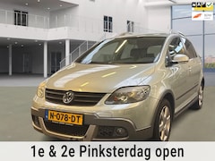 Volkswagen Golf - 1.4 TSI Cross