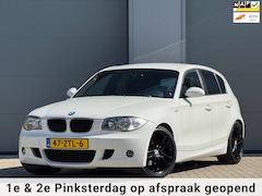 BMW 1-serie - 118i M-Perfomance | Parkeersenoren | 17 inch | Sportstoelen