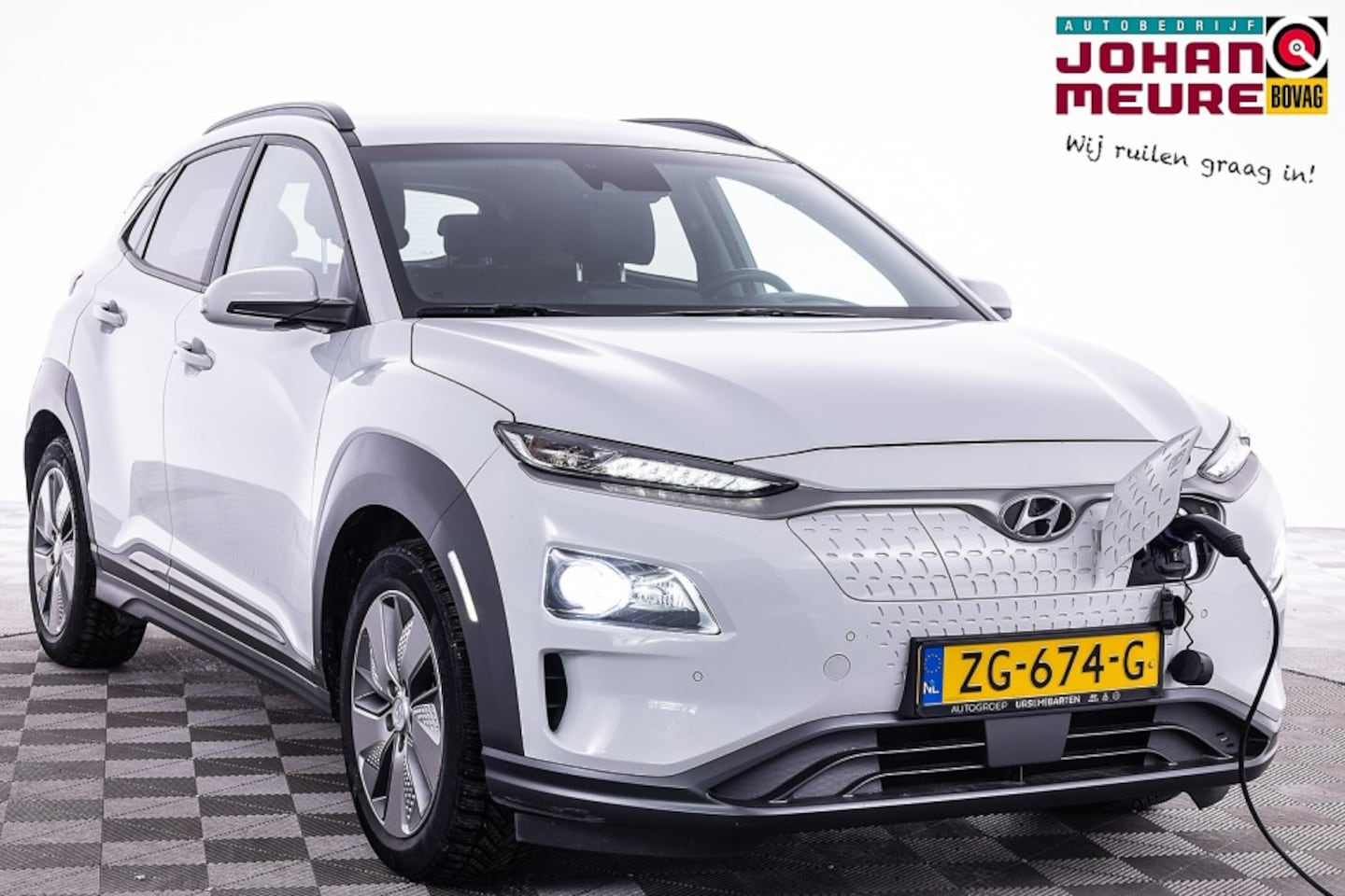 Hyundai Kona Electric - EV Premium 64 kWh | LEDER | NAVI | ECC ✅ 1e Eigenaar *2e Pinksterdag OPEN v.a 11u tot 17u* - AutoWereld.nl