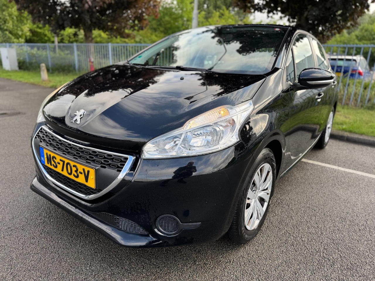 Peugeot 208 - 1.2 VTi Urban Soul Radio Trekhaak Stoelverw. 5 deurs - AutoWereld.nl